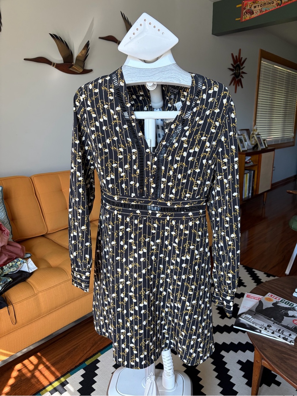 NWT Topshop Black Floral-Print V-Neck Women’s Dress